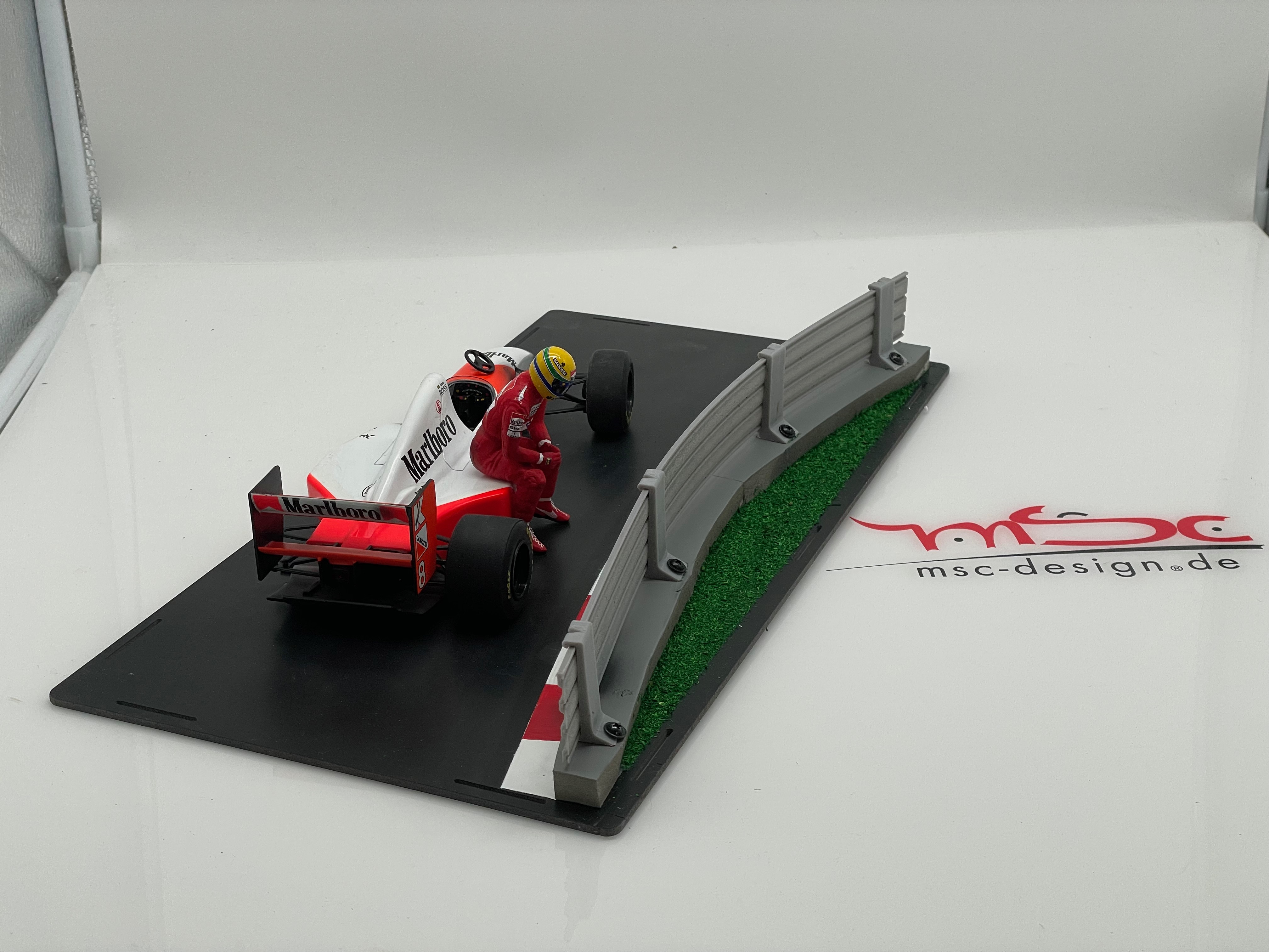 Senna McLaren MP4/8 GP Monaco Crash