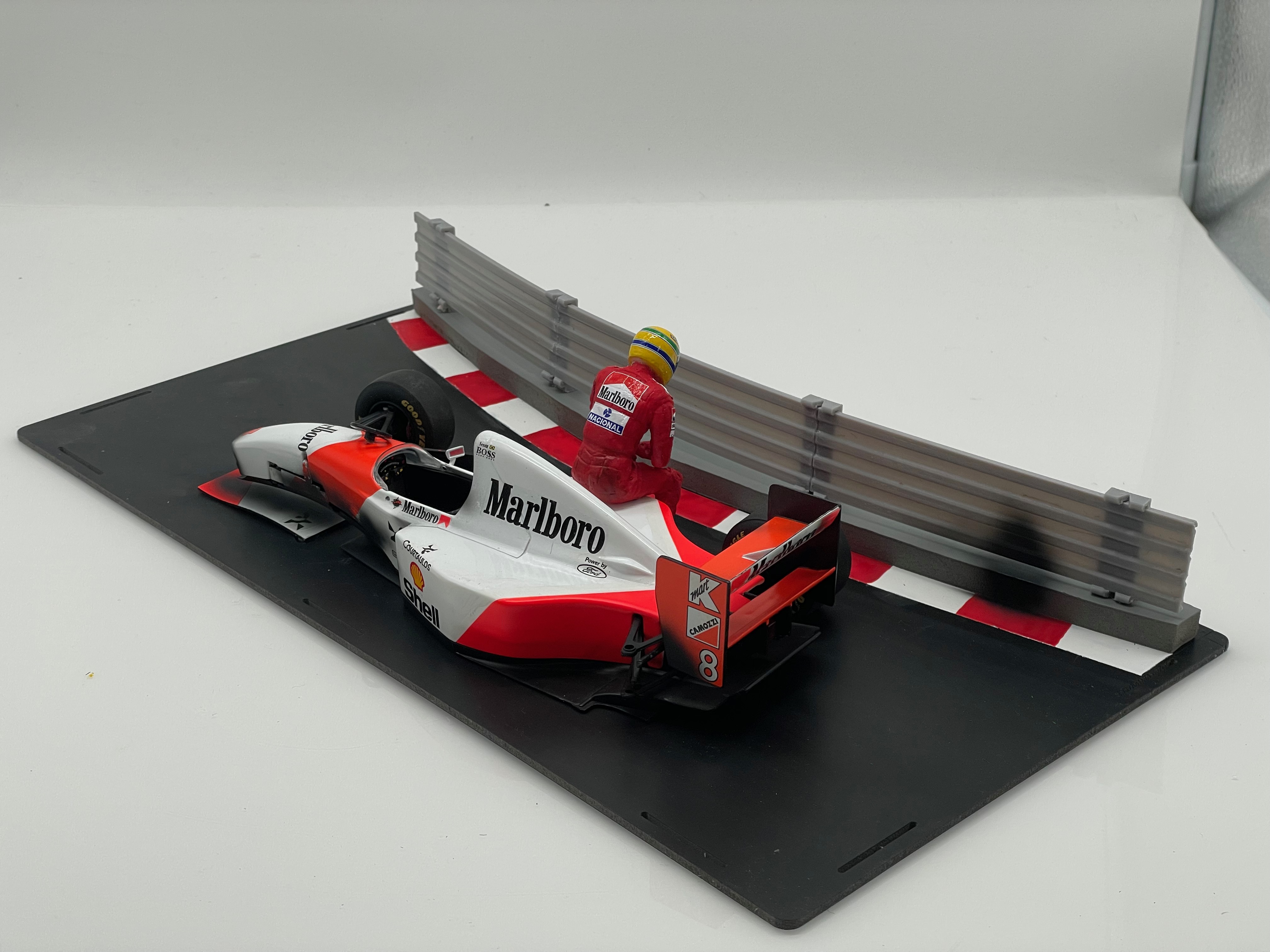 Senna McLaren MP4/8 GP Monaco Crash