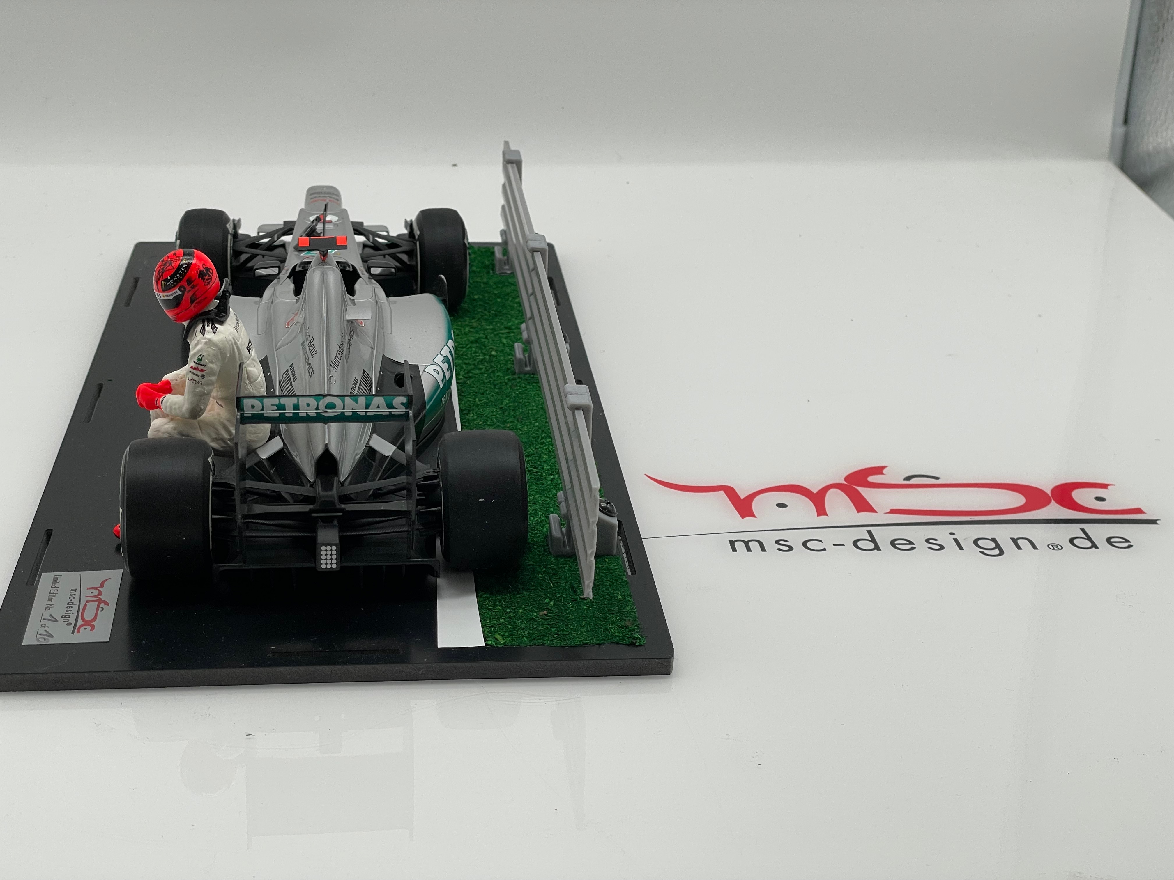 Schumacher Mercedes W03 Motorschaden